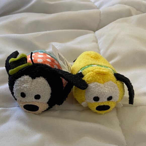 Disney Tsum Tsum Mini - Goofy and Pluto - Picture 1 of 2